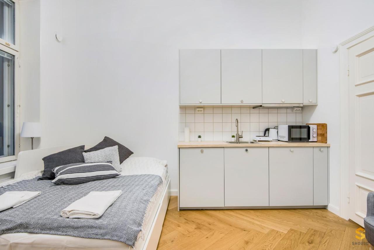 Appartamento Pieni Roobertinkatu Big 13 Helsinki Esterno foto